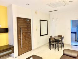 East Shine (D14), Apartment #547874291